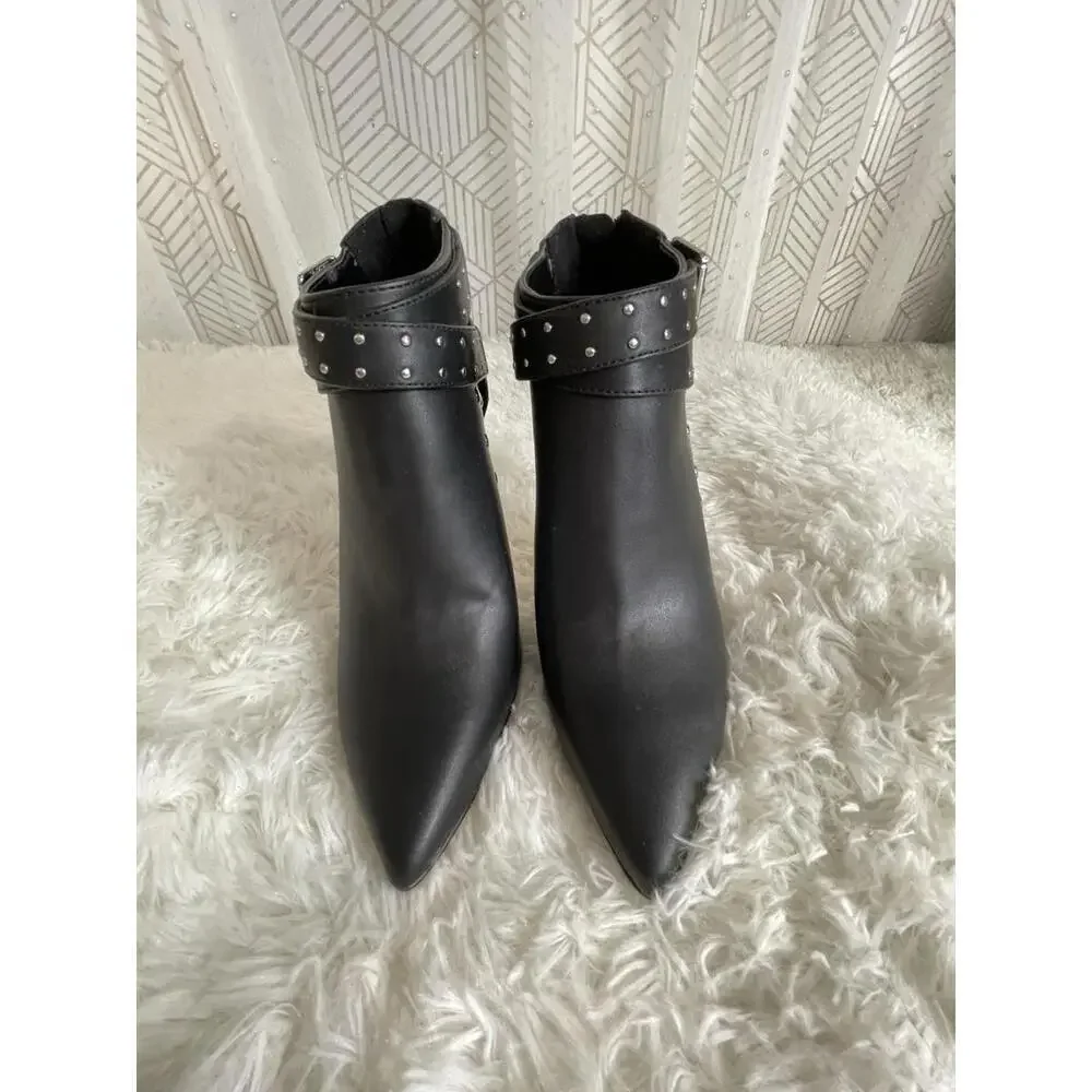 NWOB Mix No6 Dillan Shootie Black Studded Booties Sz 7